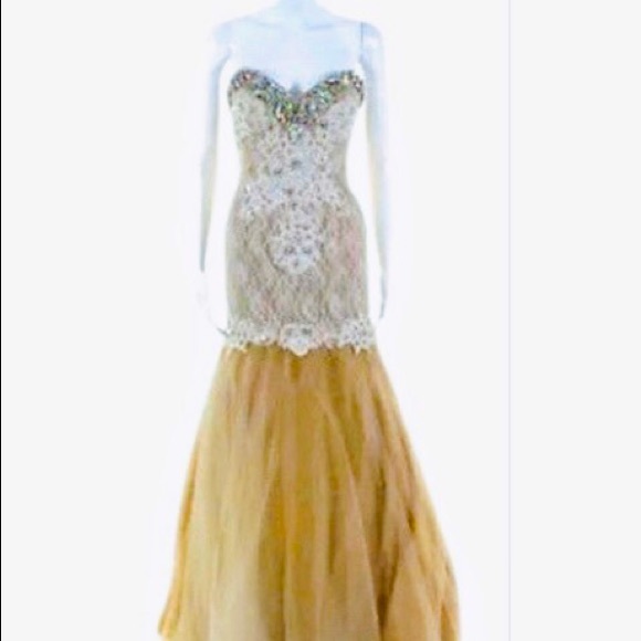 ❤️❤️NWT💜💜PRINCESS COLLECTION💙💙 - Picture 3 of 6